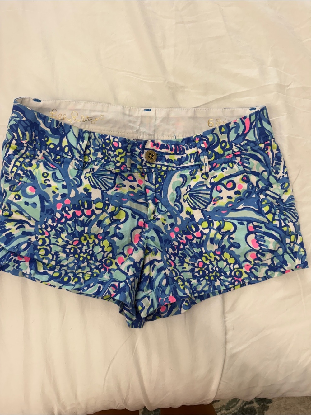 Lilly Pulitzer Blue Floral Print Jean Shorts
